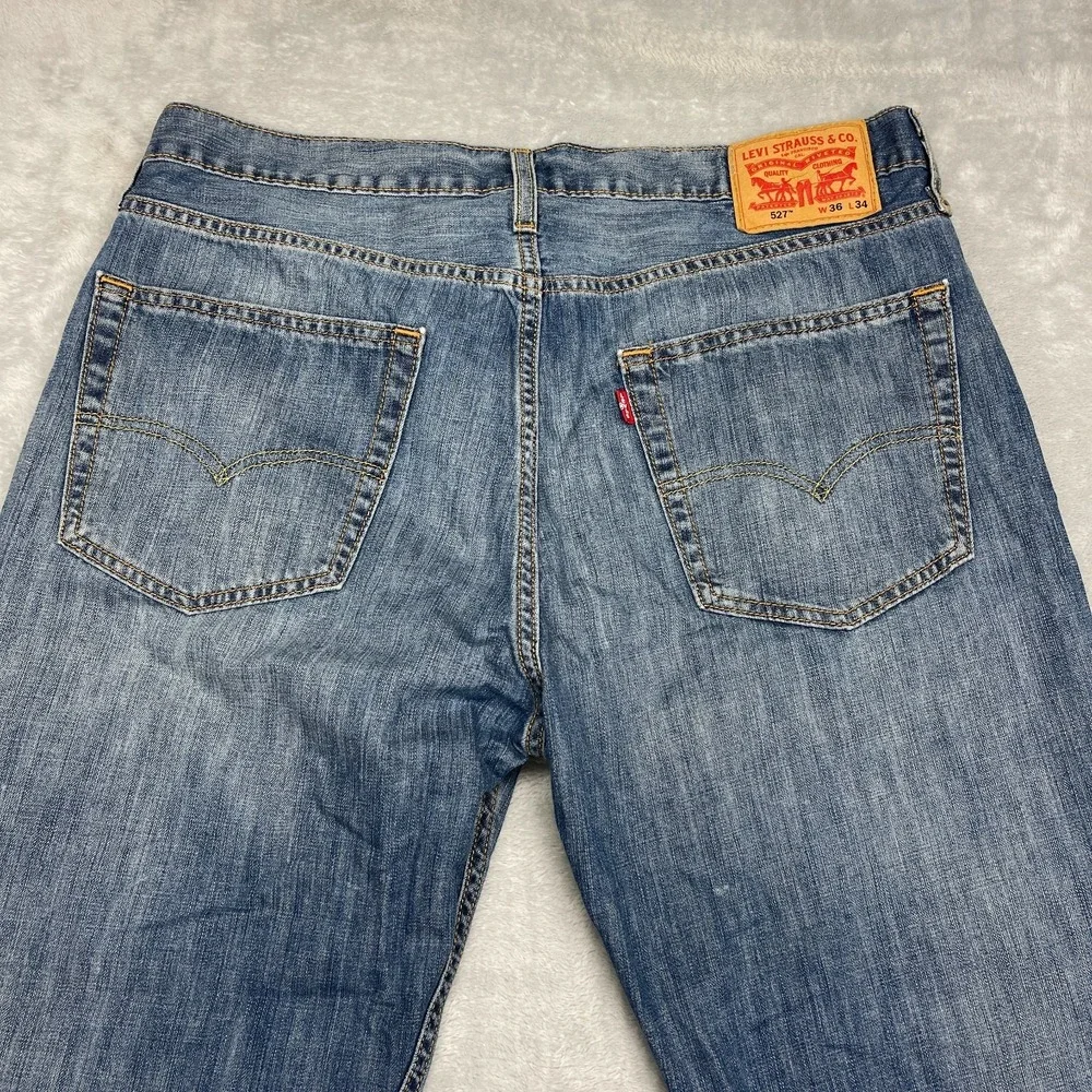 Levi's Jeans Mens 36x34 Blue Denim Whiskered Faded Stretch 527 Slim Bootcut Leg